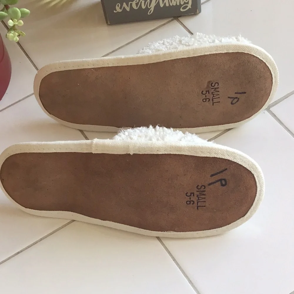 Comfy Sherpa Slippers
